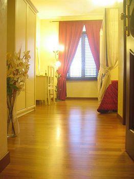 Le Di Via Ottaviano - In Bed & Breakfast Roma