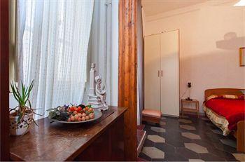 La Dolce Bed & Breakfast