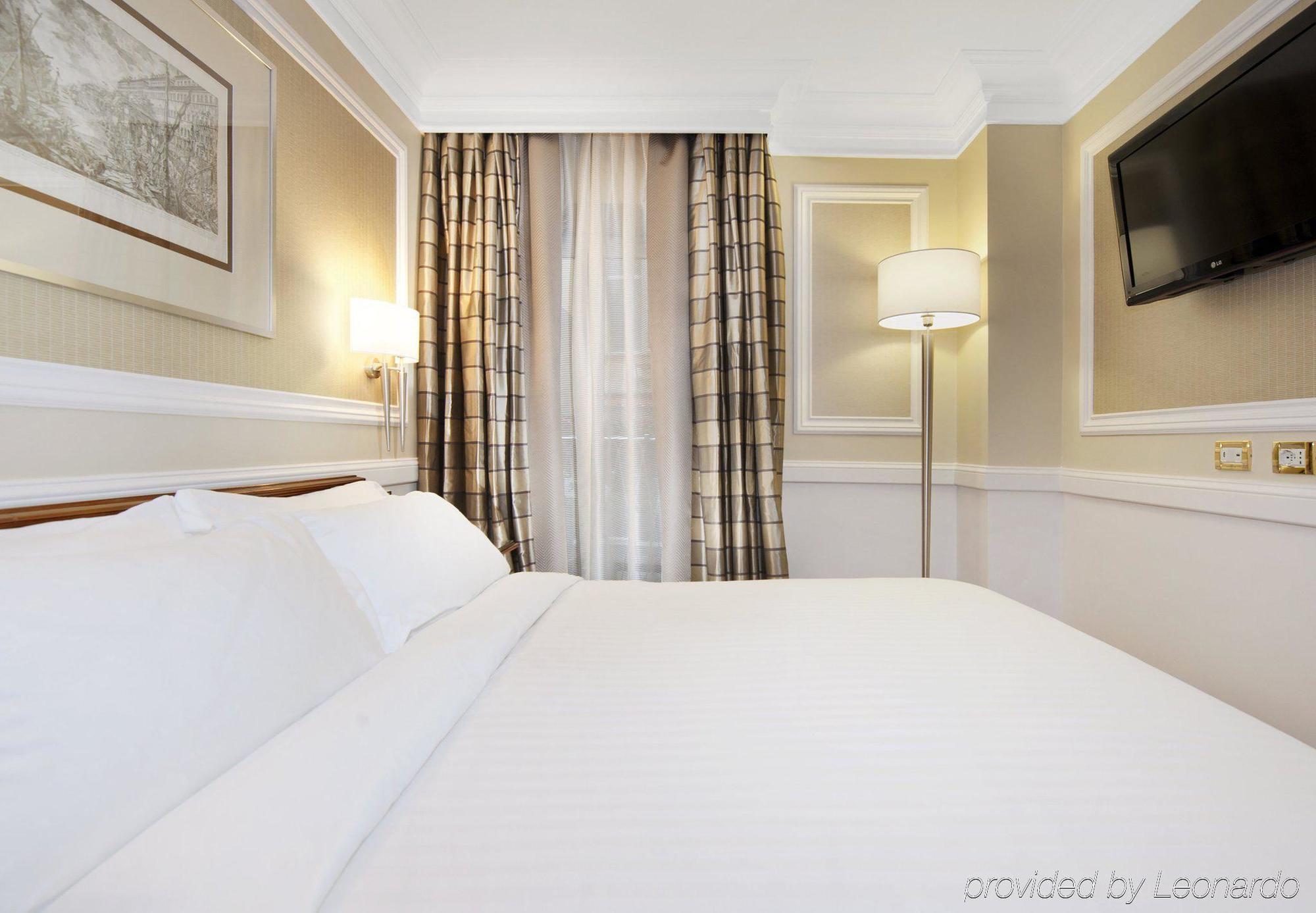 Hotel Marriott Grand Flora