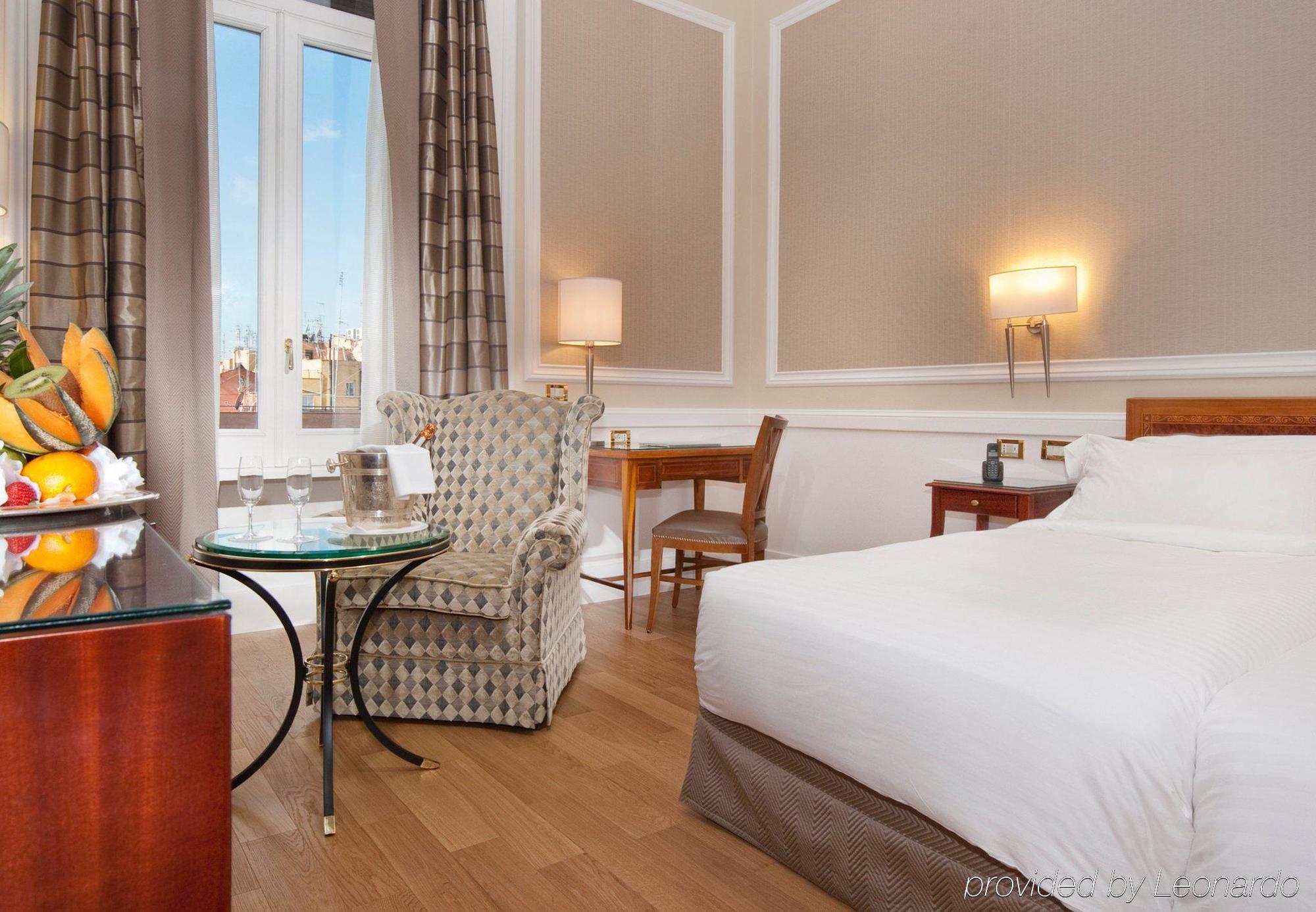 Hotel Marriott Grand Flora 4*