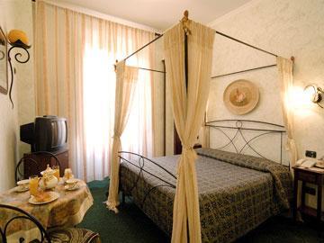 Residenza Vaticana 3*