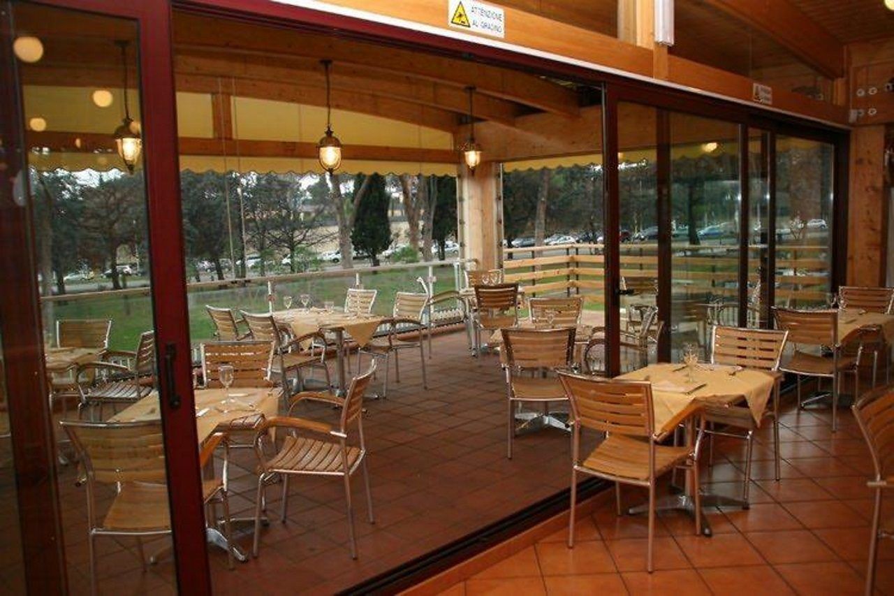 Shangri-la 4* Roma