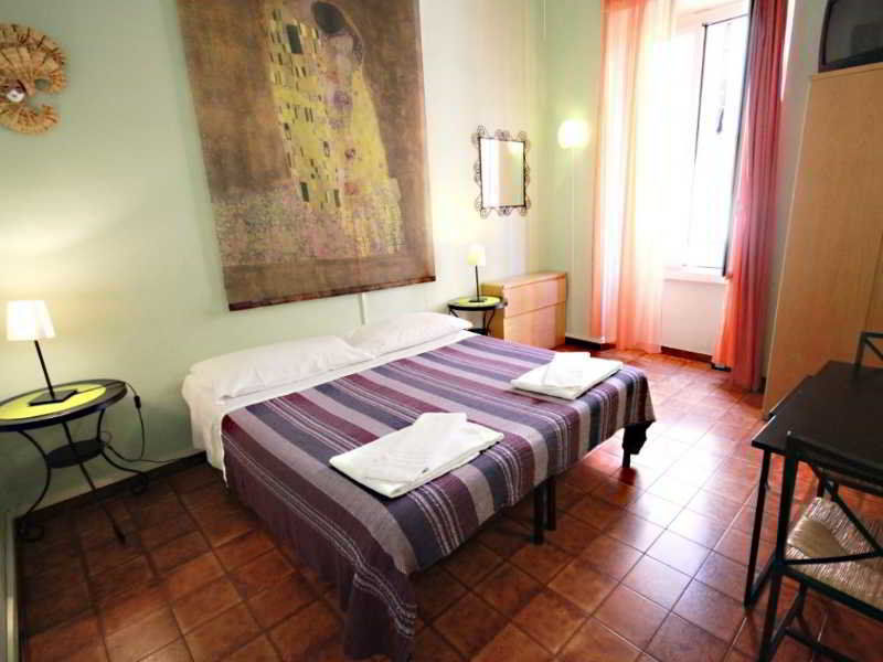Sixbeds Affittacamere 2*