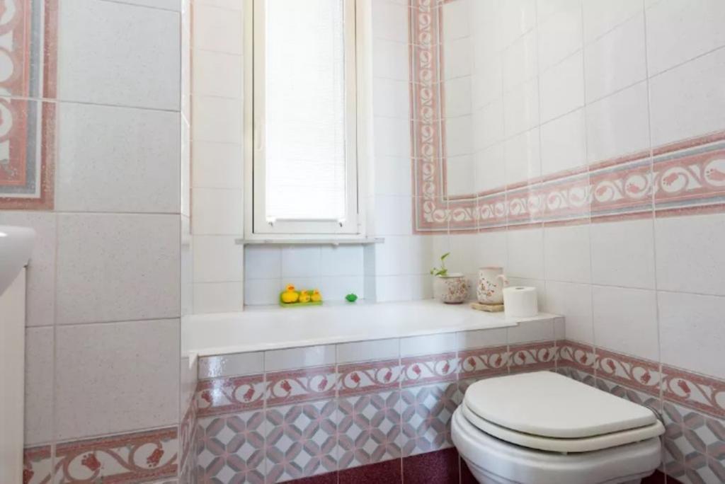 Apartment Center Flat Rom