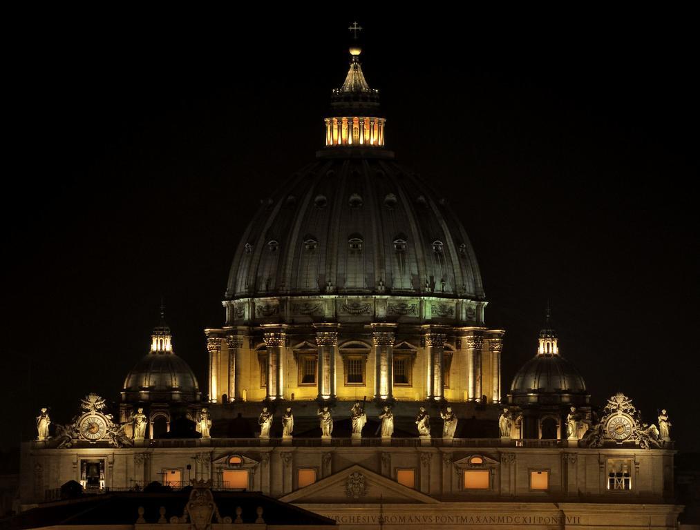 Prime Vatican Roma