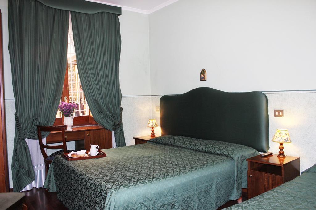 Anne & Mary Bed & Breakfast 3*