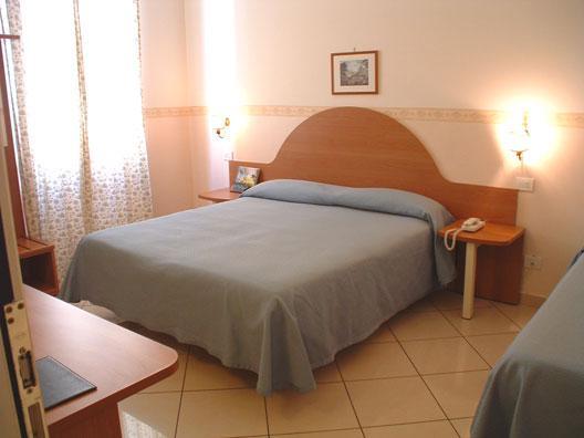 Hotel Primus 3*