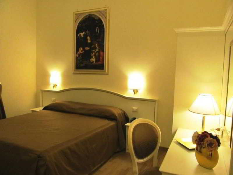 Domus Via Veneto Bed & Breakfast