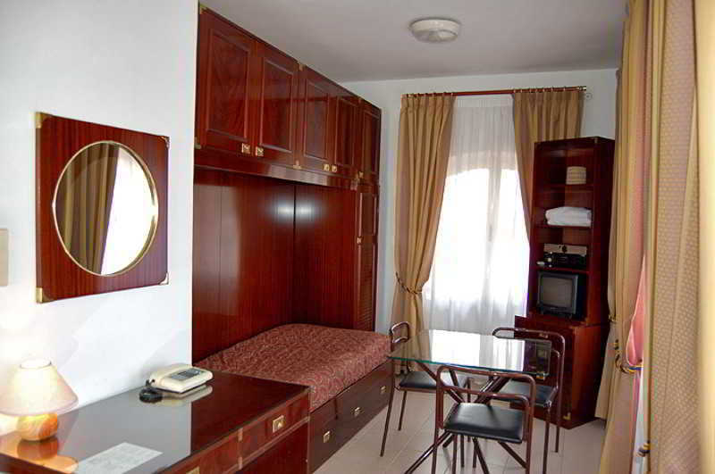 Tassoni 3* Roma