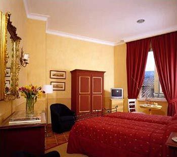 Caesar House Residenze Romane Acomodação com café da manhã  Roma