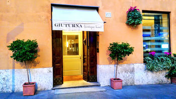 Giuturna Boutique Hotell 3*