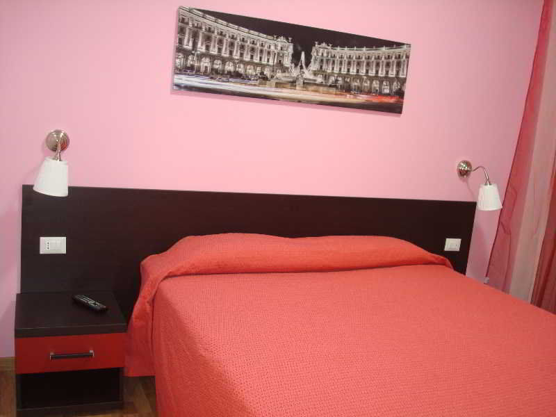 Affittacamere Manzoni Holidays 2*