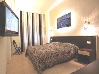 Bed and breakfast Flowerome 2*