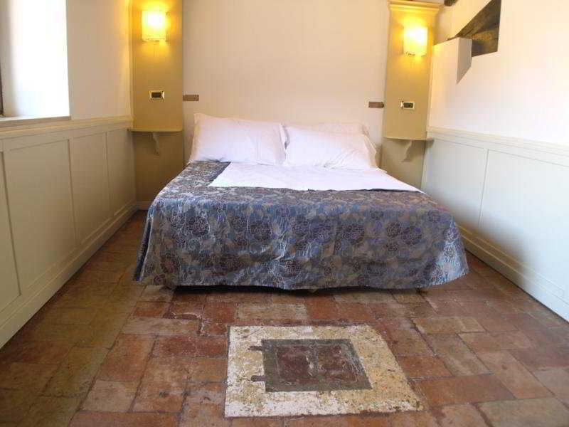 Hotel Santa Prassede Roma