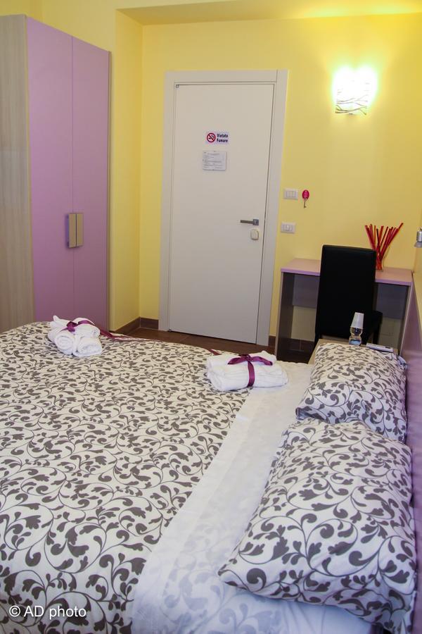 Homesuitehome Gjestgiverier Roma