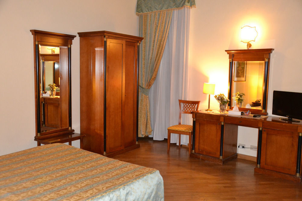 Affittacamere Domus Julia 3*