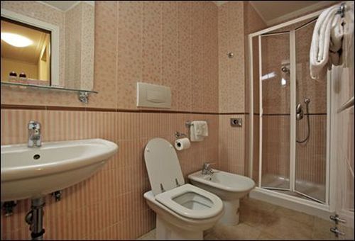Hotell Flavia 3*