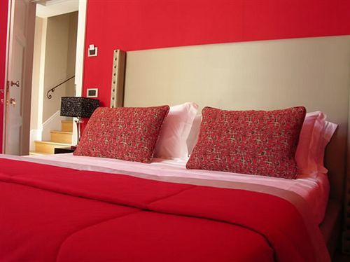 Moses Fountain Bed & Breakfast