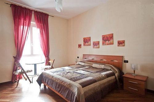 Stasera A Casa Da M.e. Rom
