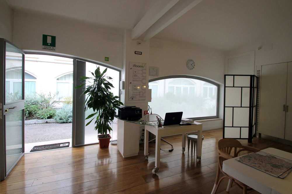 Irooms Forum & Colosseum Gjestgiverier 4*
