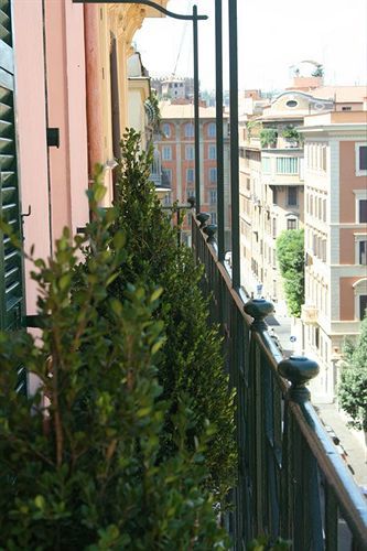 At Your Place 3* Roma