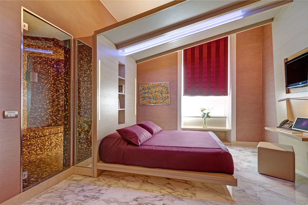Dharma Luxury Hotell