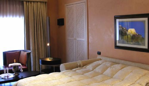 Colosseo Hotel 2*