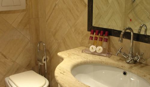 Colosseo Hotel