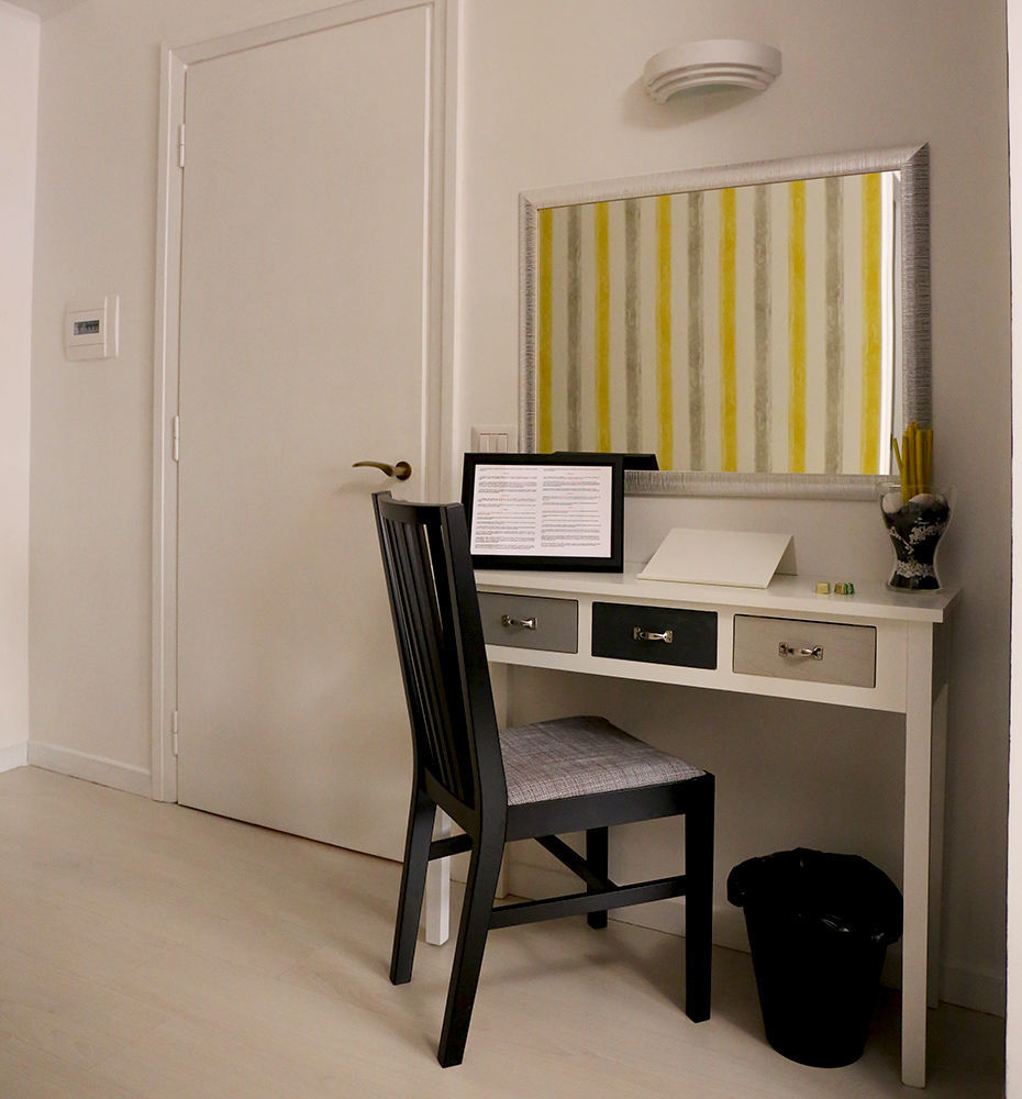 Le Coq Suites Acomodação com café da manhã  3*