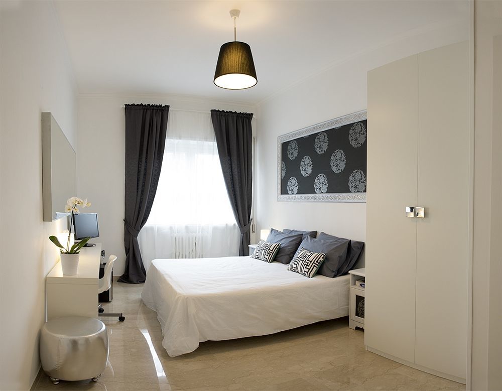 Romantic Nest In Hotel Roma