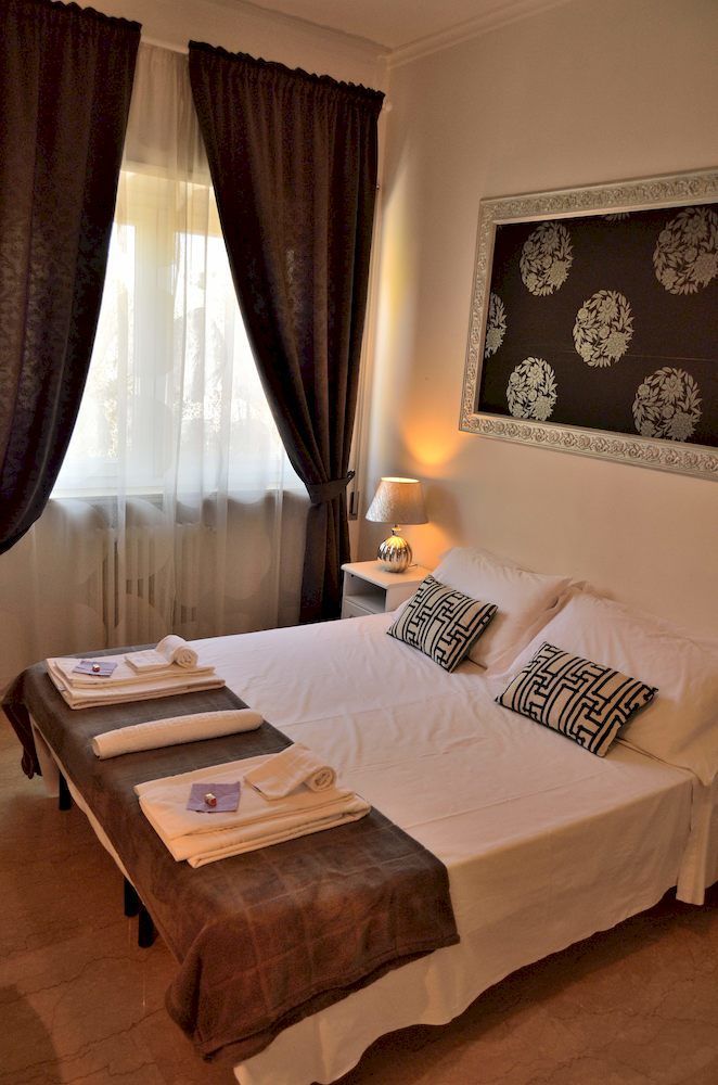 Hotel Romantic Nest In 2*