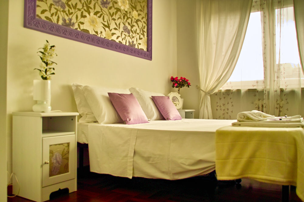 Romantic Nest In Hotel 2*