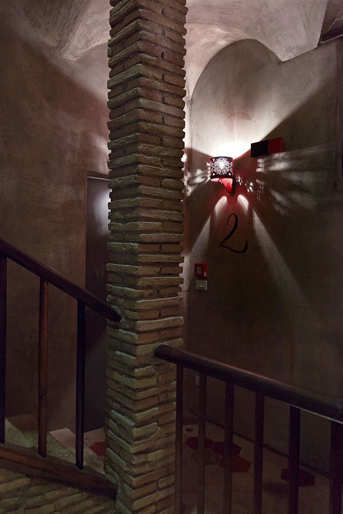 Casa De' Coronari 2*