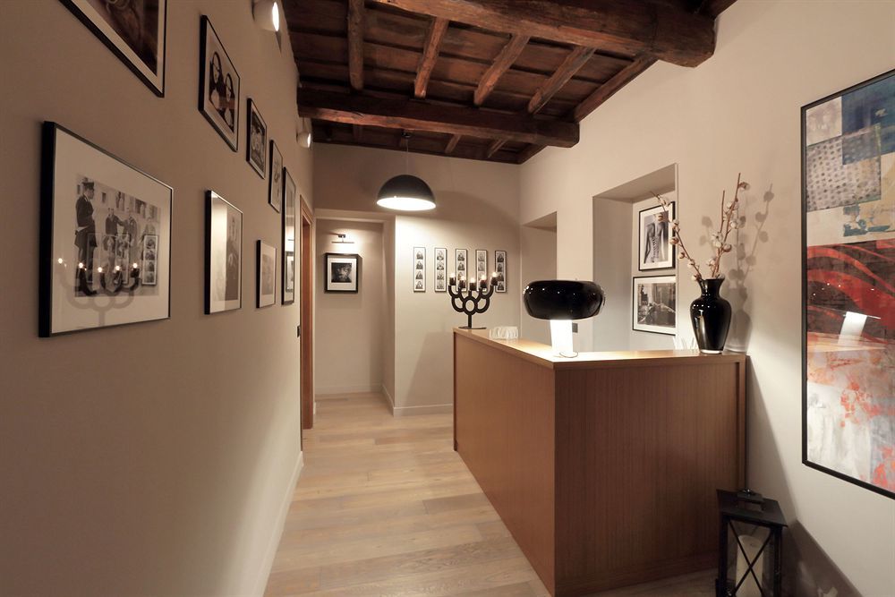 Downtown Boutique House - Ca Domus Collection Affittacamere Roma