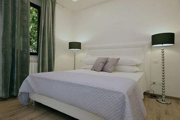 Town House Spagna Affittacamere 2*