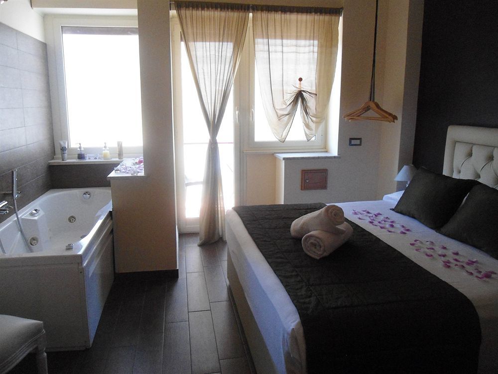 Bed & Breakfast Aida Charming Roma