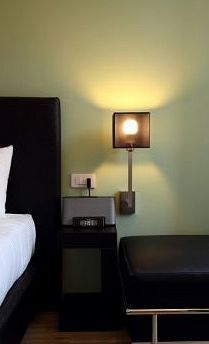 At Townhouse - Filiberto 3*