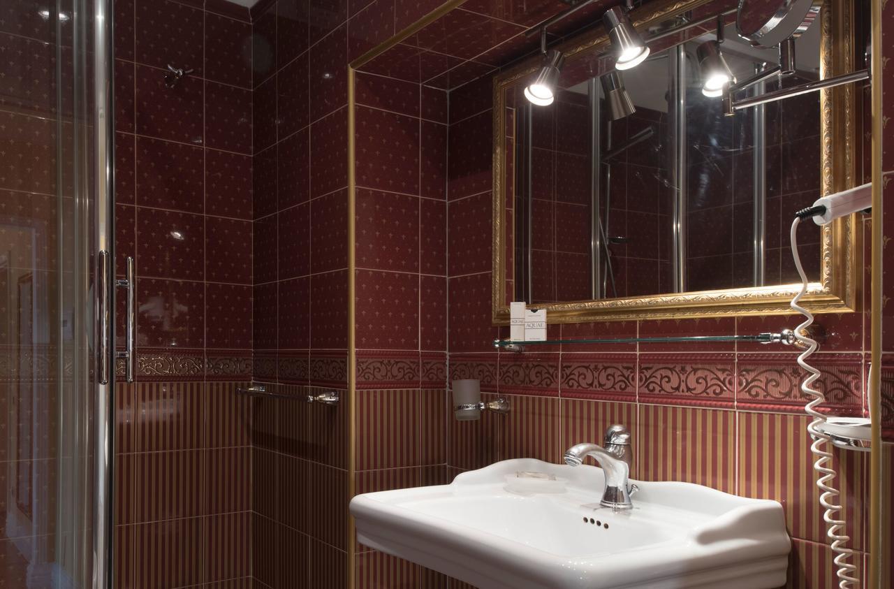 Affittacamere Relais Frattina Roma