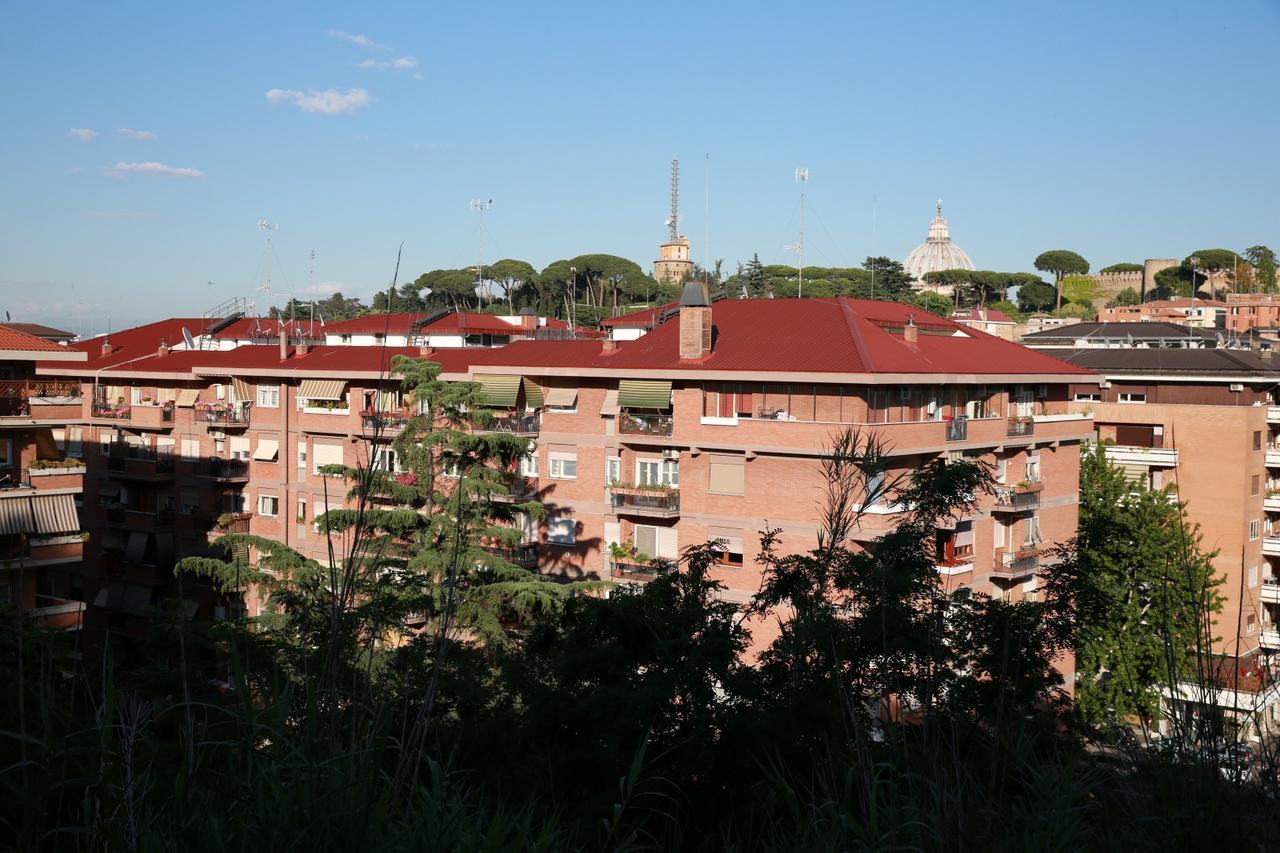 All'ombra Di San Pietro Alojamento de Acomodação e Pequeno-almoço *