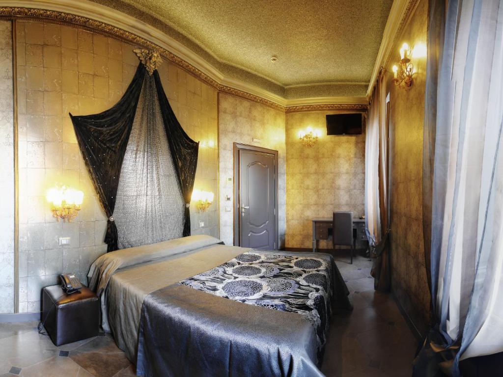 Antica Dimora Delle Cinque Lune Hotel Rom