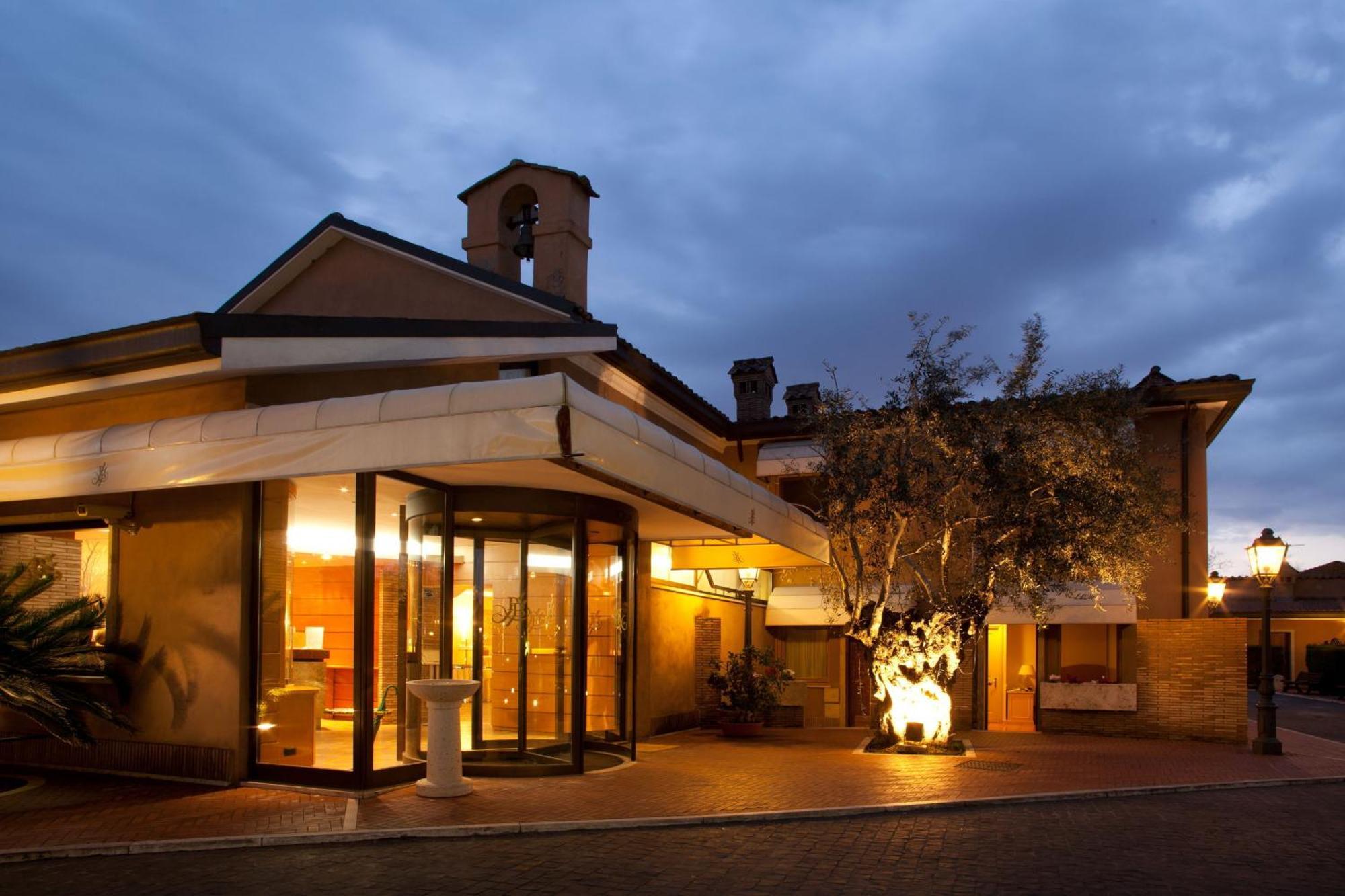Piccolo Borgo 3*