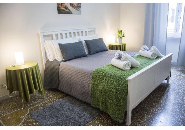 Apartment Emi House San Giovanni , Intero - 80 Mq *