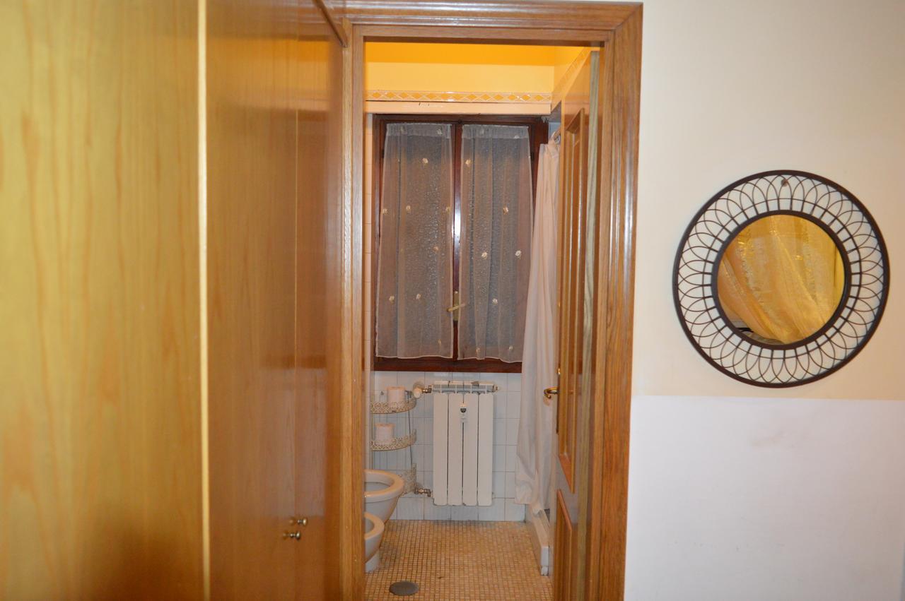 Stpeter's Mirkolgapartm Apartment