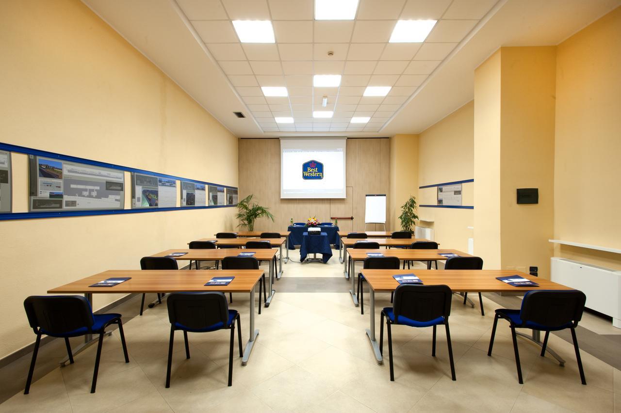 Western Blu Hotel 4*