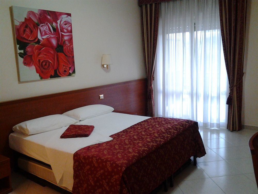 Vitti Hotell 2*