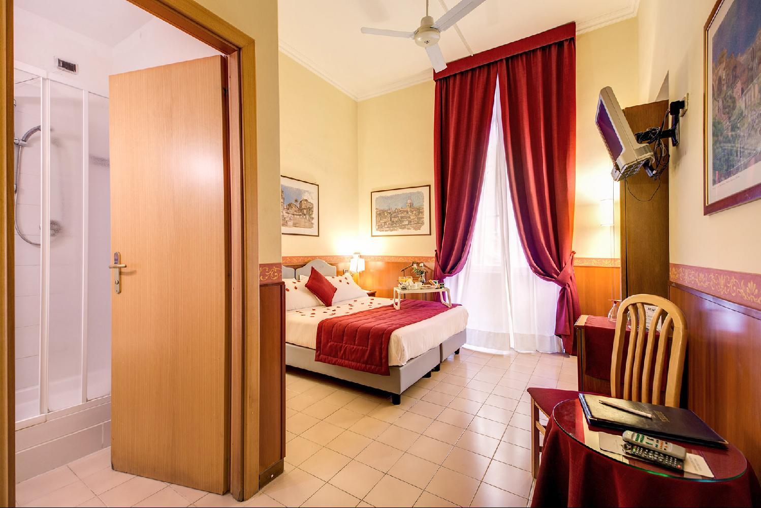 Giotto Flavia Hotell 2*