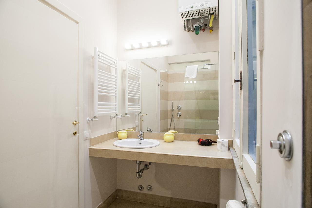 Apartamento Vicolo Torretta - Fromhometorome Roma