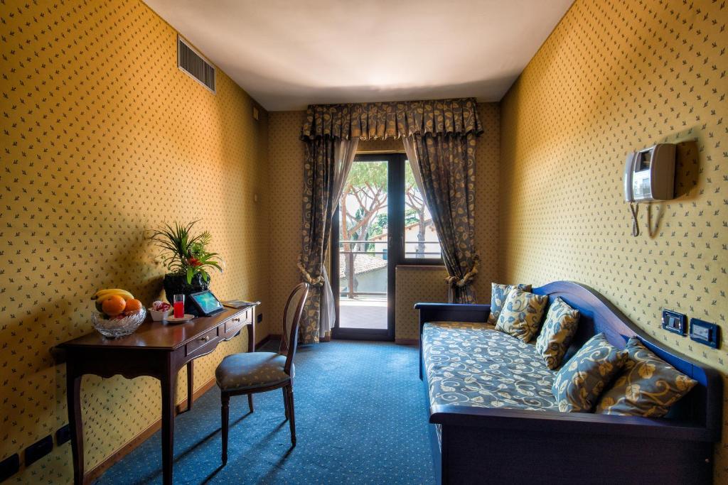 Hotel Park Blanc Et Noir Roma