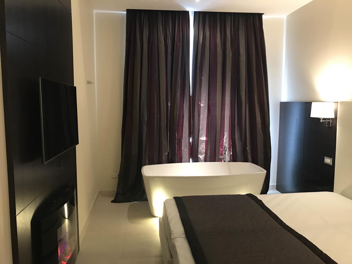 Holidays Boutique Bed & Breakfast Rome