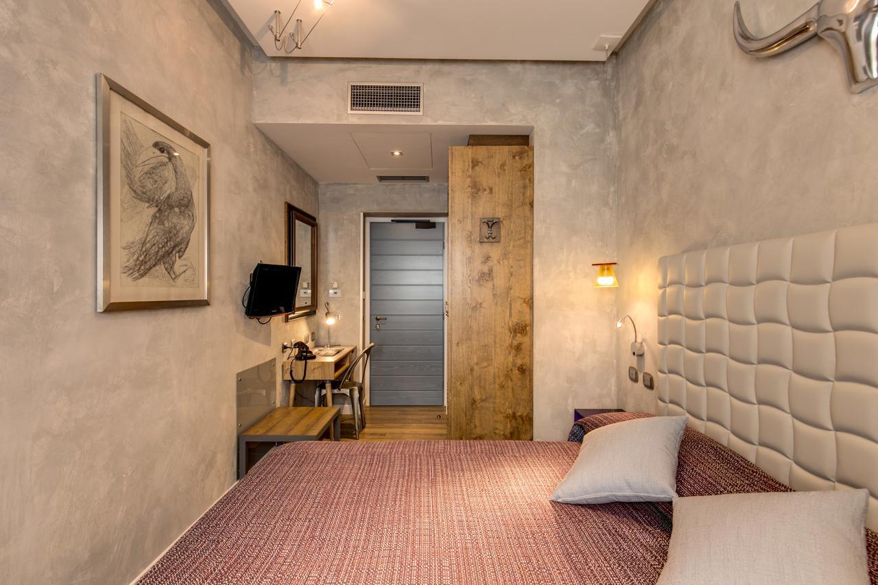 Parlamento Boutique Hotell 3*